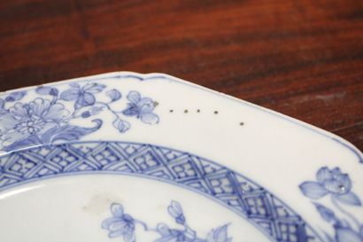 CHINE - Compagnie des Indes 
Suite of 4 flat...