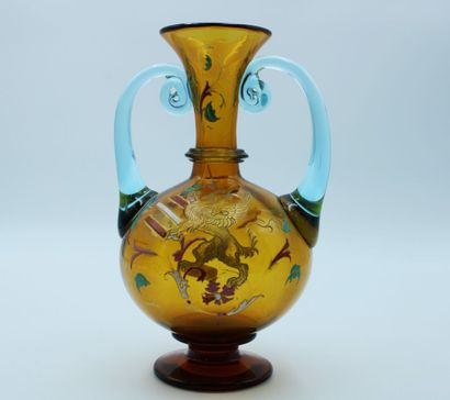 AUGUSTE Jean (1830 - 1904). Vase with handles...