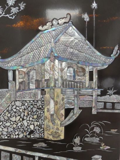 VIETNAM. Suite of 4 lacquered wood panels...