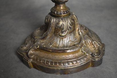 Paire de candélabres.
Paire de candélabres...