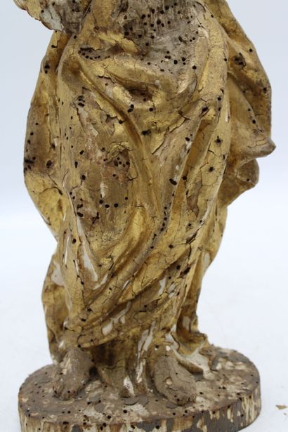 Sainte femme en bois sculpté en ronde-bosse,...