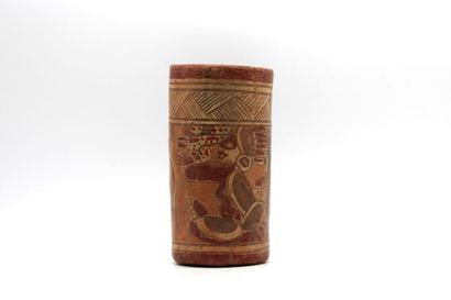 MEXIQUE 
Vase in terra cotta of cylindrical...