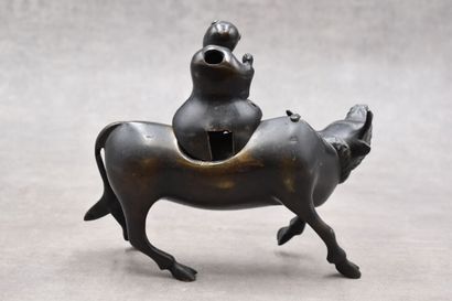 CHINA. Bronze incense burner representing...