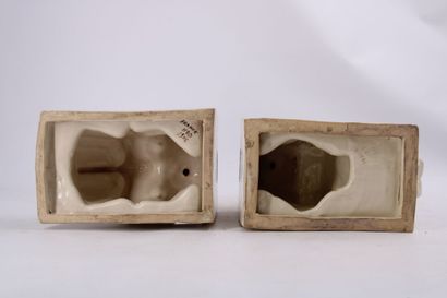 Attribué à HENRIOT. 
Pair of bookends in...