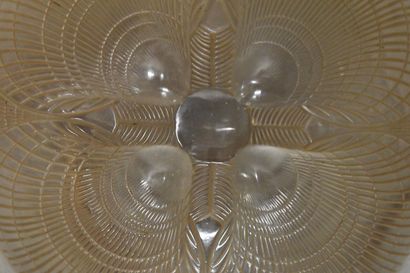 René LALIQUE (1860-1945). 
Suspension out...