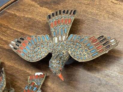 TIBET 
Collection of 7 birds in metal (silver...