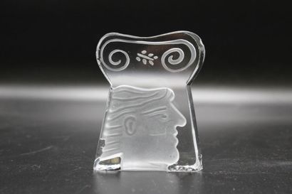 DAUM. Meeting of a transparent glass vide-poche...