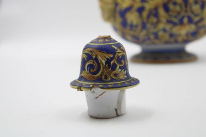 Renaissance 
(in the taste of) Earthenware...