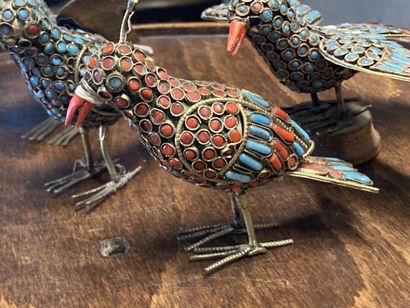 TIBET 
Collection of 7 birds in metal (silver...