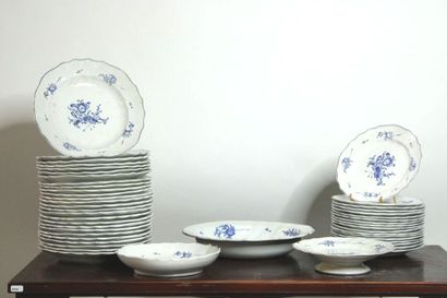 BOCH LA LOUVIERE. Porcelain service including...