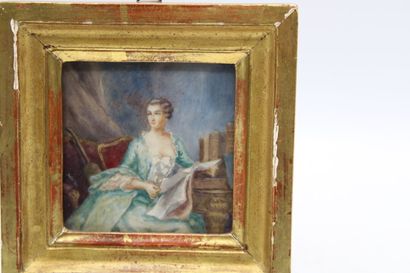 Ecole française du XVIIIe. Portrait miniature...