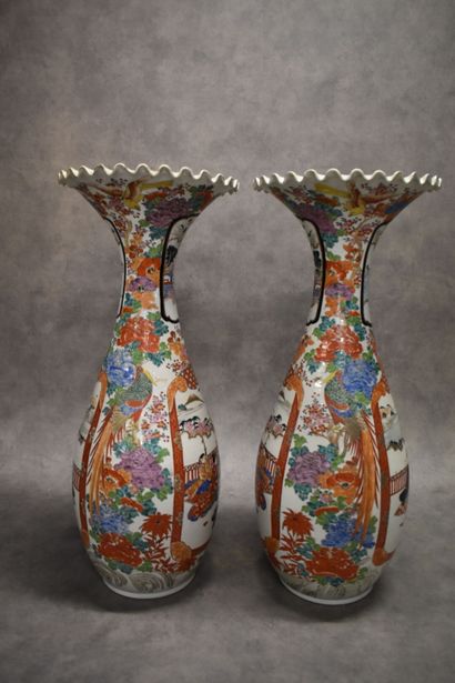 JAPAN. Pair of porcelain vases with polychrome...