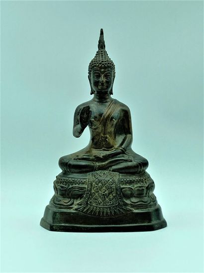 THAILANDE - ASIE 
Seated Buddha in bronze....