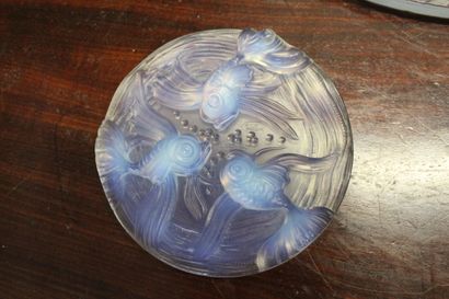 VERLYS France. Set of one trivet and two...