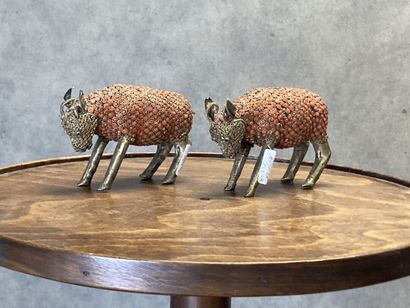 TIBET 
Pair of metal sheep (silver ?) with...
