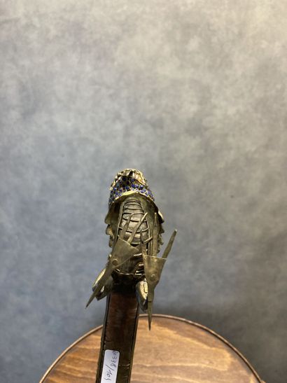TIBET 
Dragon in metal (silver) with inlay...