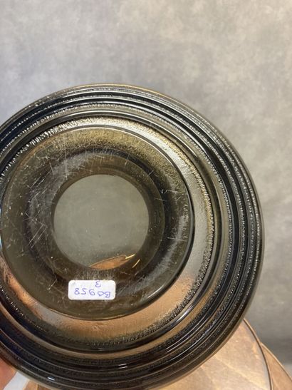 DAUM 
Cup on pedestal out of smoked glass...