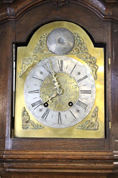 Régence
Horloge de parquet en chêne mouluré...