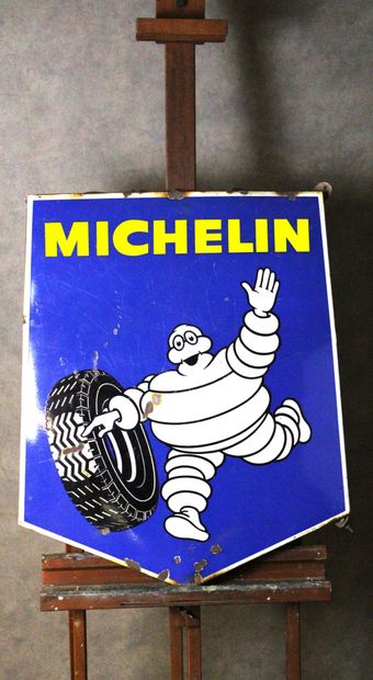 MICHELIN. Enamelled plate. Dimensions; 81...