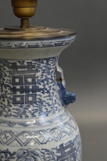 Lamp porcelain of china White Blue Total...