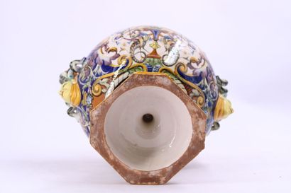 GIEN (in the taste of). Earthenware vase...