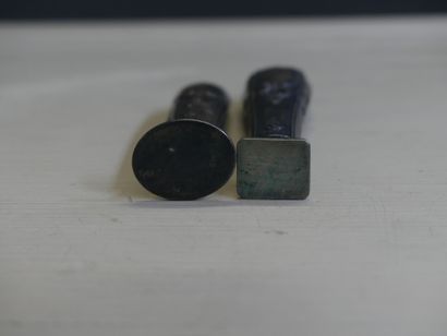 Réunion de dix sceaux en argent fourré, plusieurs...