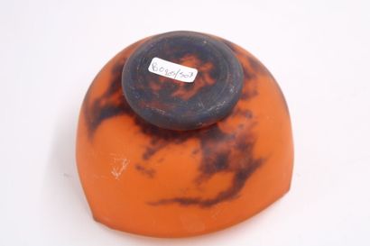 Muller Brothers Lunéville. Circular bowl...