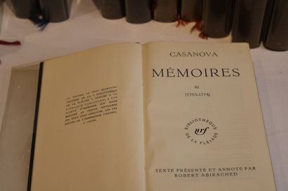 LA PLEIADE, Set of 12 volumes Bibliothèque...