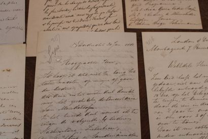 [AUTOGRAPHES] - Ensemble de 3 pièces, dont...