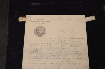 [MILITARIA], Réunion d'ouvrages sur le thème...