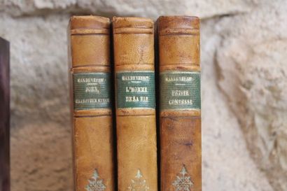 [LITERATURE], Meeting of 25 volumes of Literature....