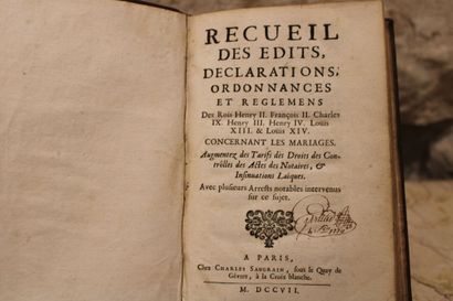 [DROIT], réunion de 2 ouvrages, dont :

-...
