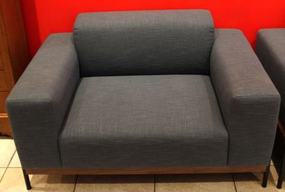 WEWOOD
Deux Fauteuil modèle 