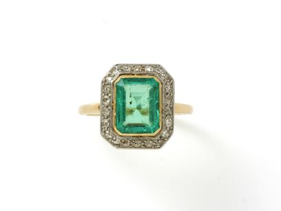 Bague en or 750 et platine 850 millièmes,...