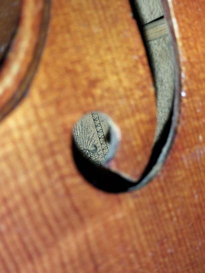 Violon A. SALVATOR Paris H.E.B. fait chez...