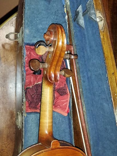 Violon A. SALVATOR Paris H.E.B. fait chez...