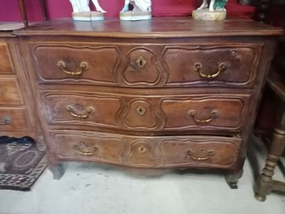 Commode 3 tiroirs à tablier, style Régence,...