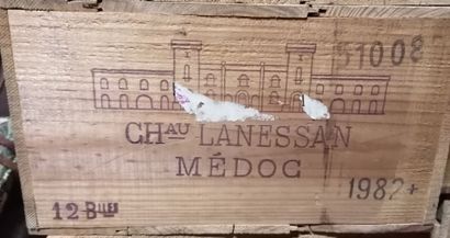 
12 bottles Château Lanessan, Médoc, 1982...