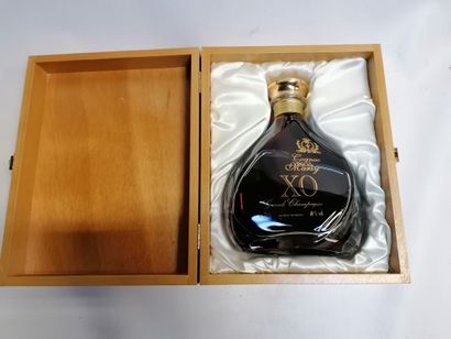 
COGNAC,Box BOIS DE MARSY 70cl (sold as is...