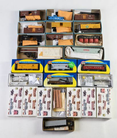 
Lot 23 wagons de marchandises diverses BO(sans...