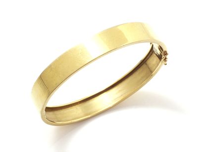 Hinged bangle bracelet in gold 750 thousandths,...