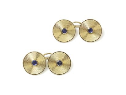 Paire de boutons de manchettes en or gris...