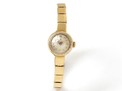 OMEGA

Montre bracelet de dame en or 750...