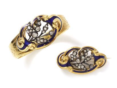 Beautiful set in gold 750 thousandths finely...