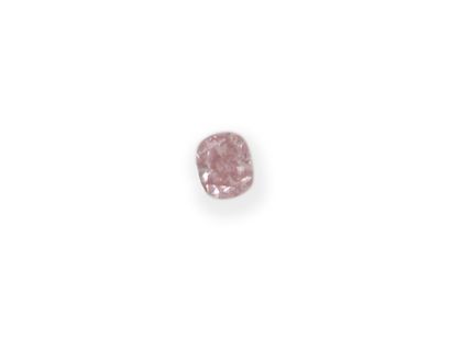 Cushion cut pink diamond modified brilliant...