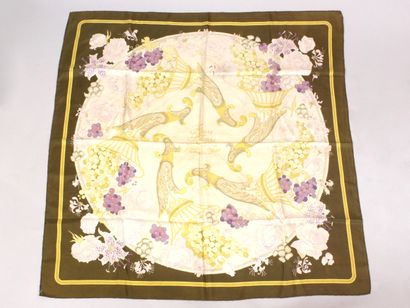 HERMÈS PARIS ''Fleurs Raisin'' silk scarf
Square...