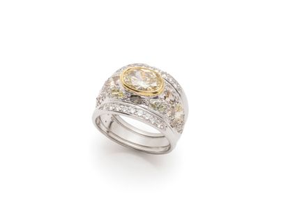 Wedding band ring in platinum 850 thousandths...