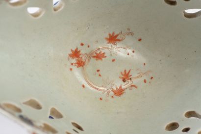 JAPAN, 20th, Imari, porcelain pedestal bowl....