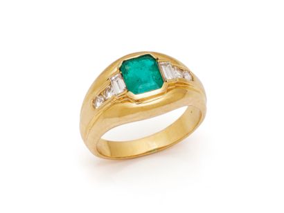 750 thousandths gold ring set with a rectangular...