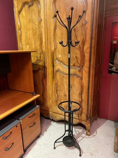 Porte manteau en métal peint noir H187cm